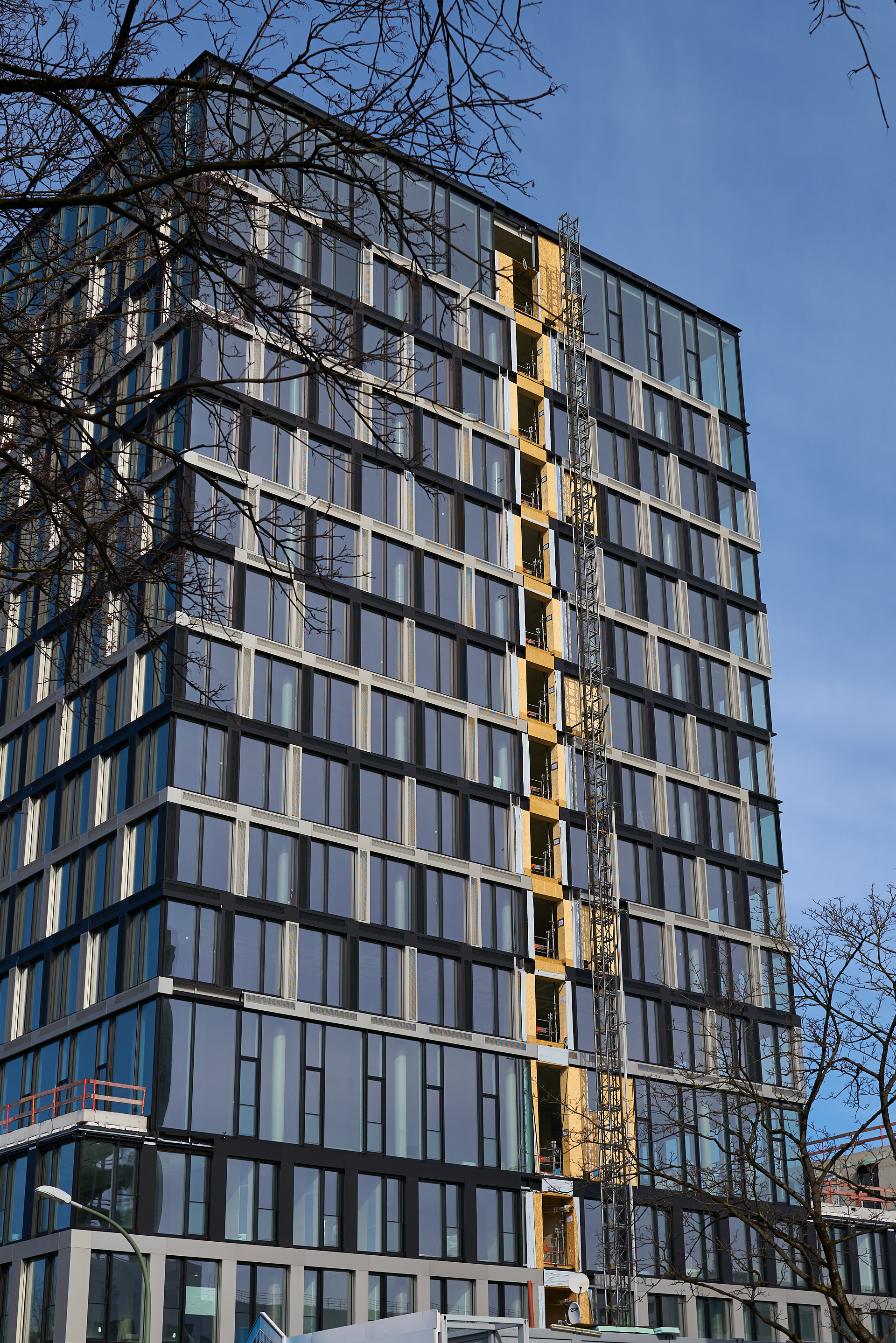 25.02.2017 - Das ATLAS-Bürohaus im ATLAS-Werksviertel ohne Fassade