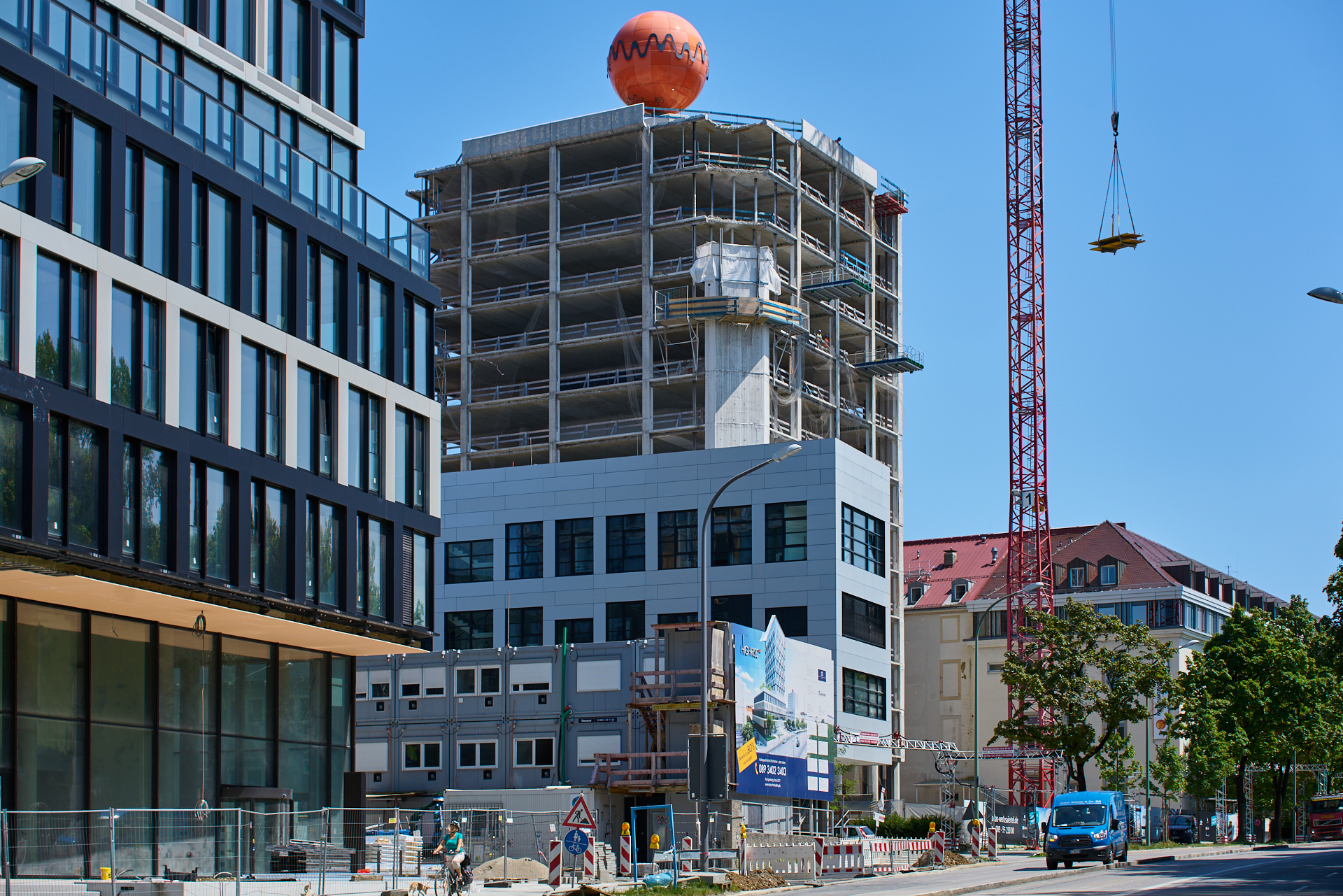 21.07.2017 - Das ATLAS-Hochhaus am Ostbahnhof wird entkernt