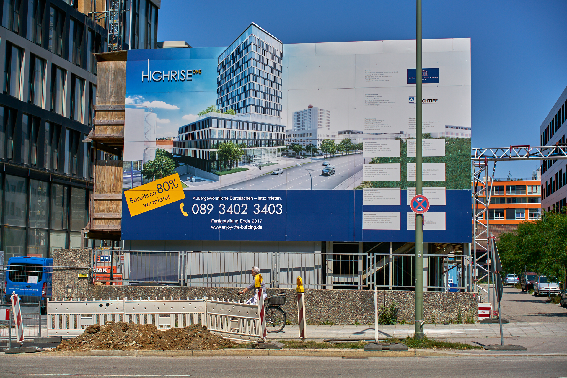 21.07.2017 - Das ATLAS-Hochhaus am Ostbahnhof wird entkernt