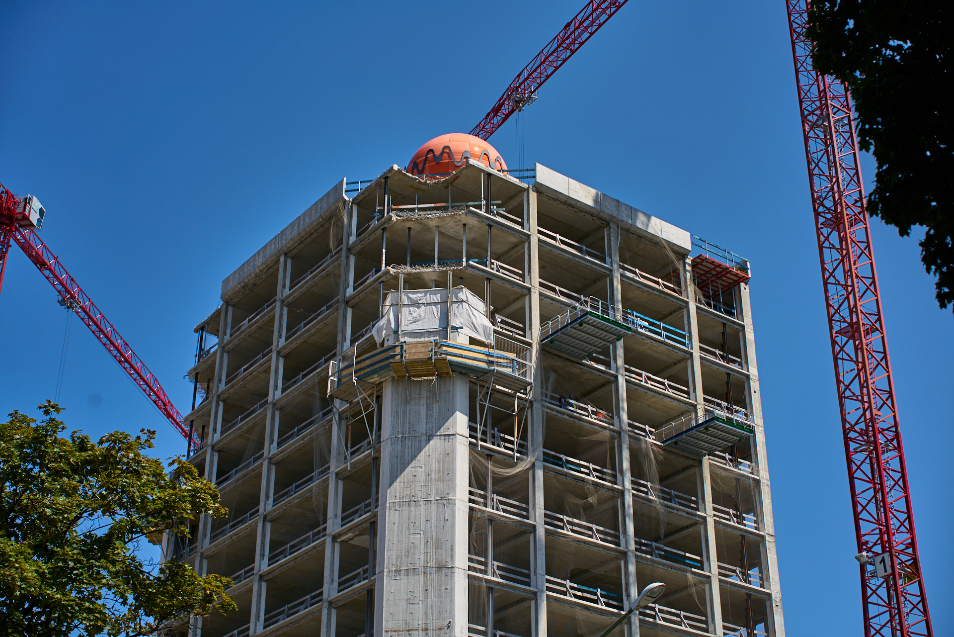 21.07.2017 - Das ATLAS-Hochhaus am Ostbahnhof wird entkernt