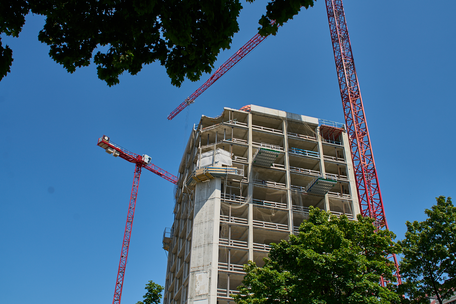 21.07.2017 - Das ATLAS-Hochhaus am Ostbahnhof wird entkernt