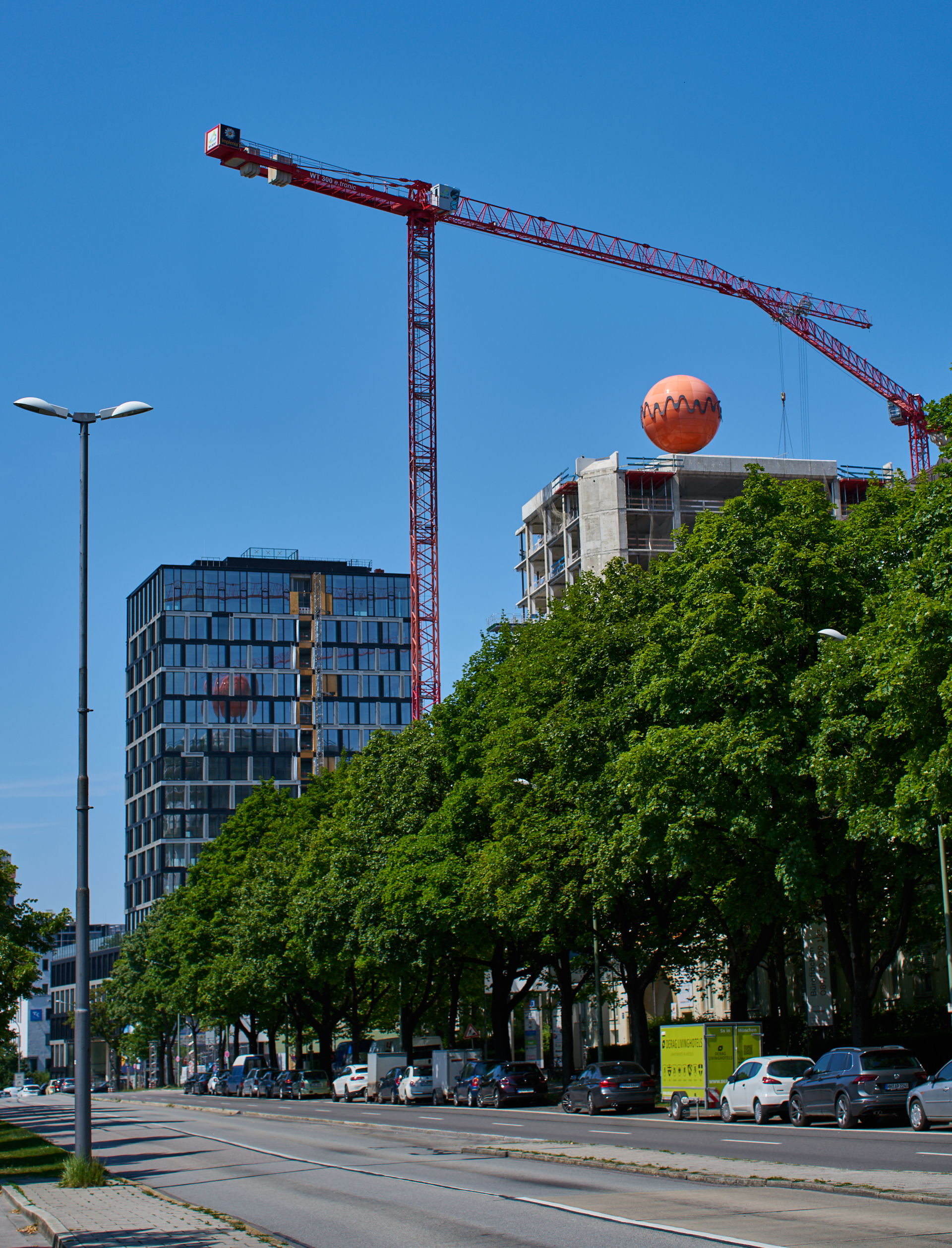 21.07.2017 - Das ATLAS-Hochhaus am Ostbahnhof wird entkernt