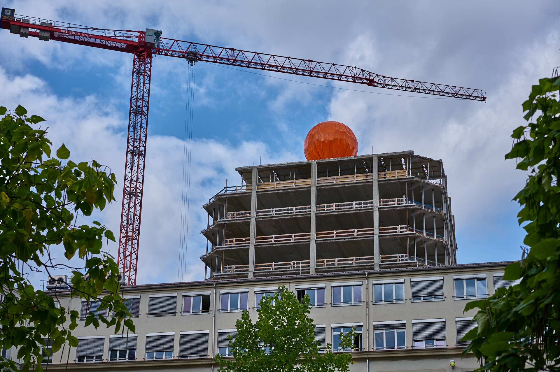 07.09.2017 - Die Entkernung des ATLAS Bürohauses im Werksviertel