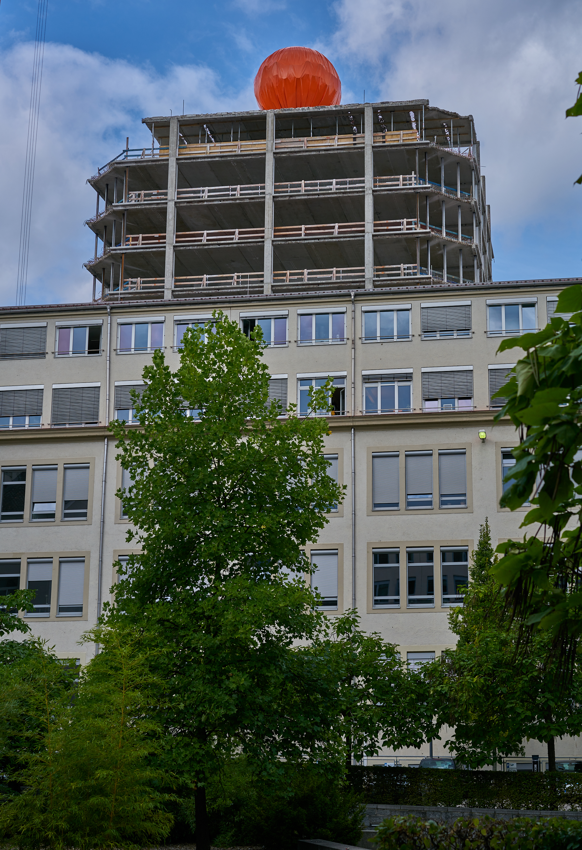 07.09.2017 - Die Entkernung des ATLAS Bürohauses im Werksviertel