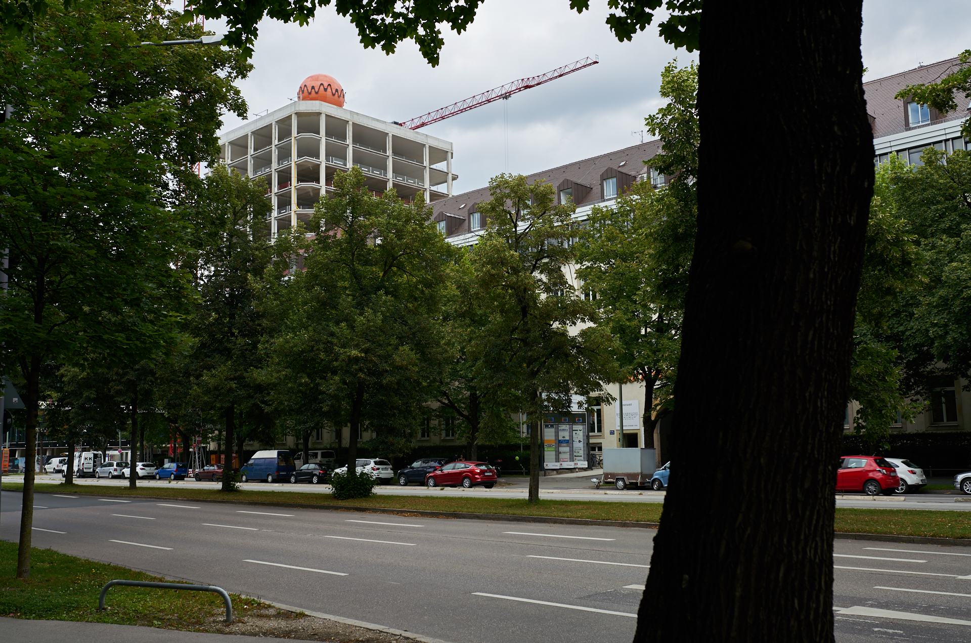 12.07.2018 - Das WERKSVIERTEL mit dem ATLAS-Gebäude im Aufbau