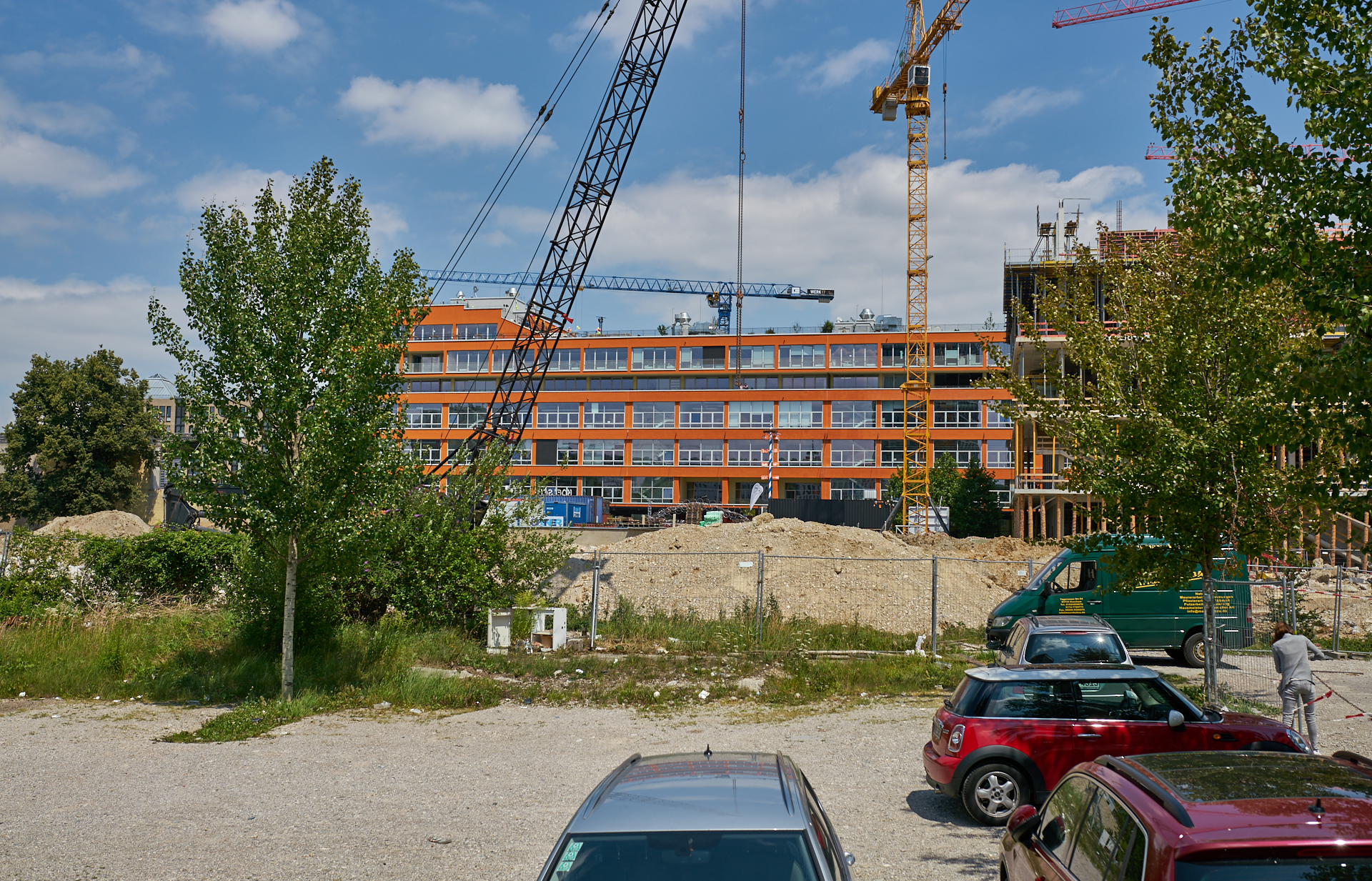 12.07.2018 - Das WERKSVIERTEL mit dem ATLAS-Gebäude im Aufbau
