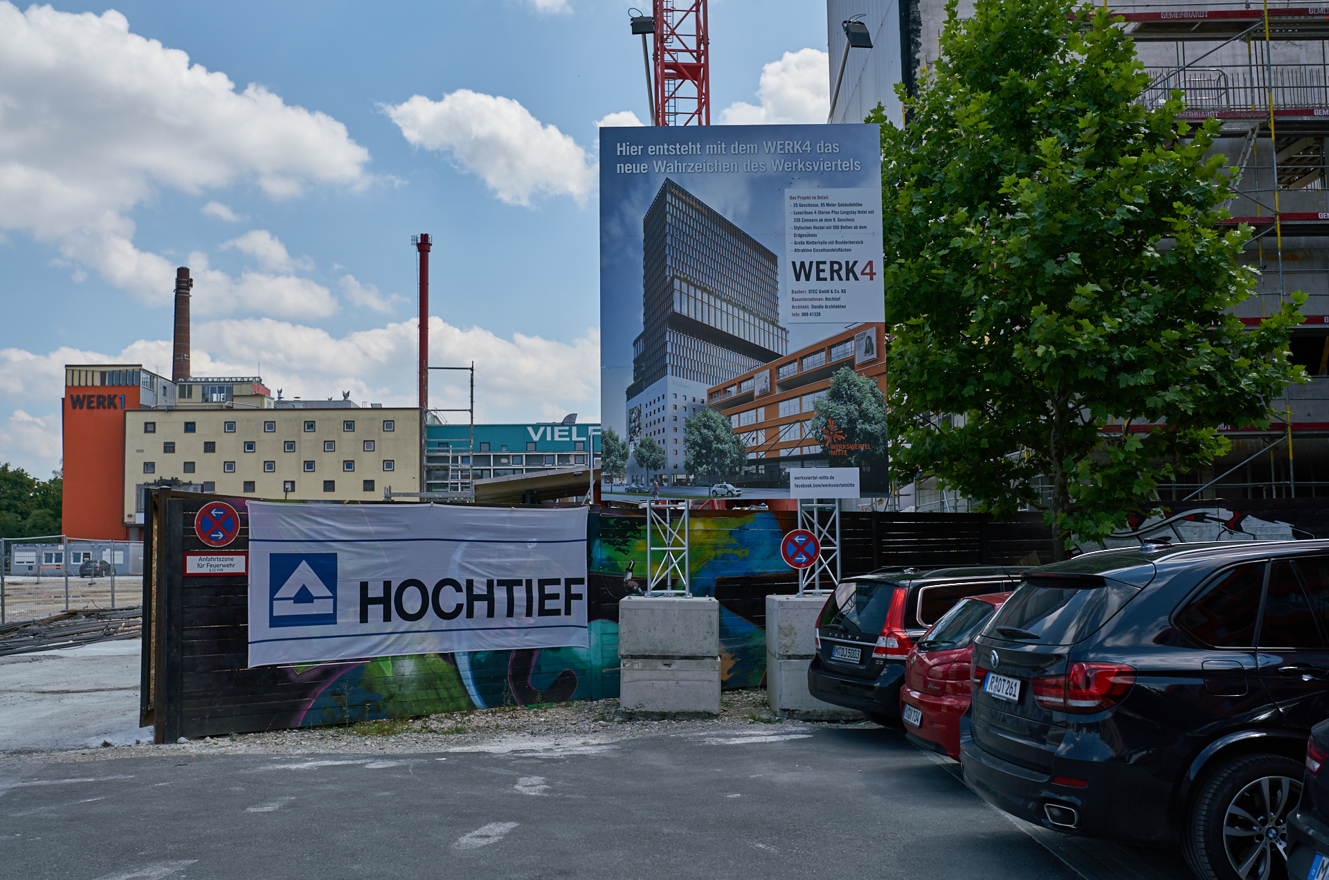 12.07.2018 - Das WERKSVIERTEL mit dem ATLAS-Gebäude im Aufbau
