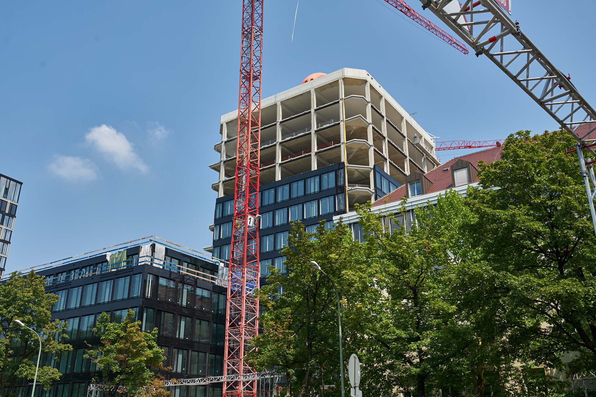 03.08.2018 - Viele Gebäude werde nabgerissenund neu aufgebaut