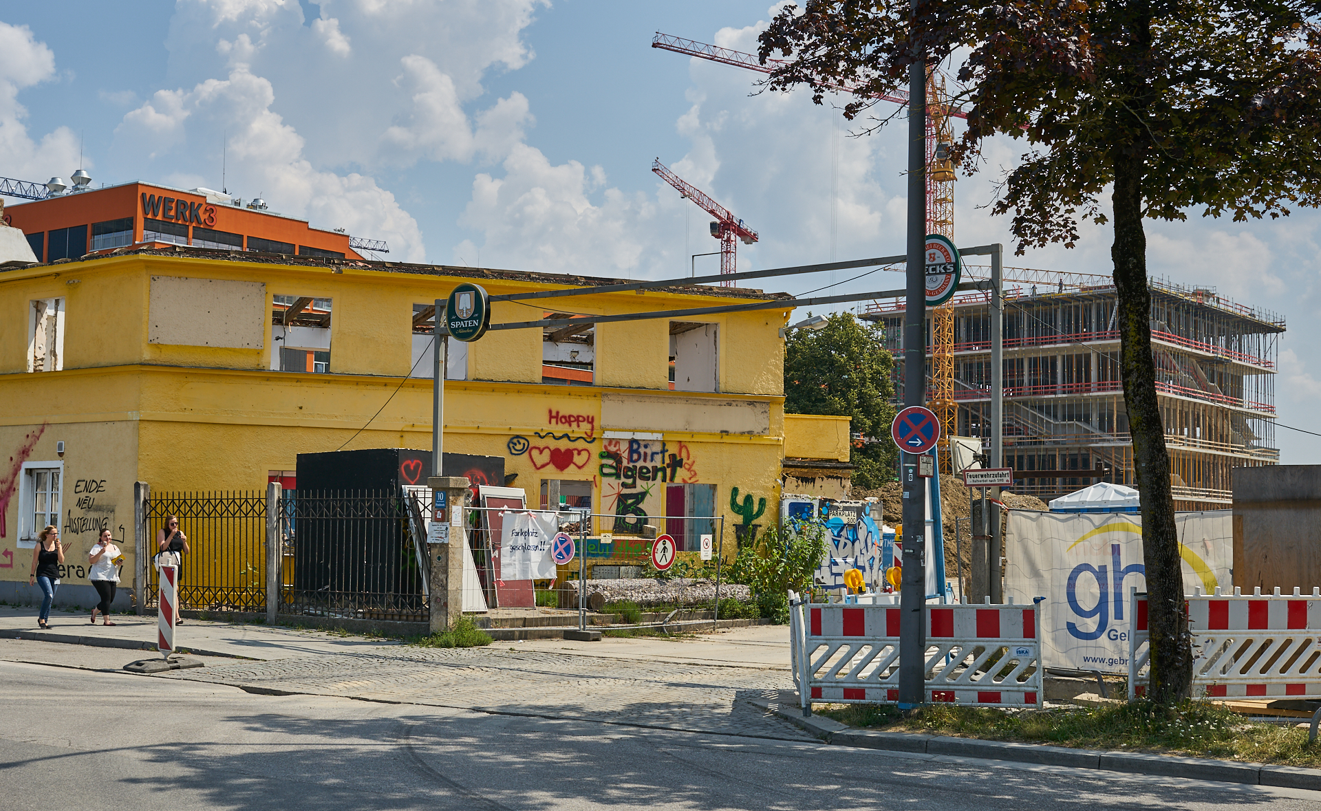 03.08.2018 - Viele Gebäude werde nabgerissenund neu aufgebaut