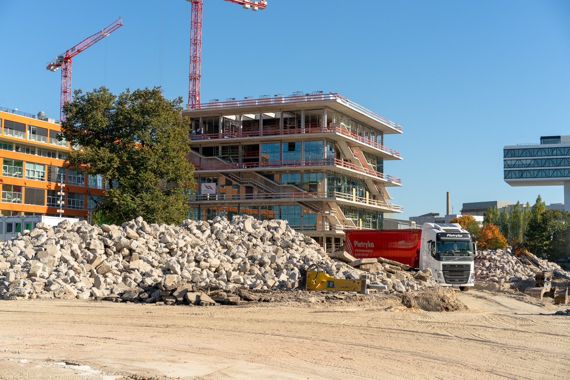11.10.2018 - Das ATLAS Bürogebäude und das neue WERKSVIERTEL