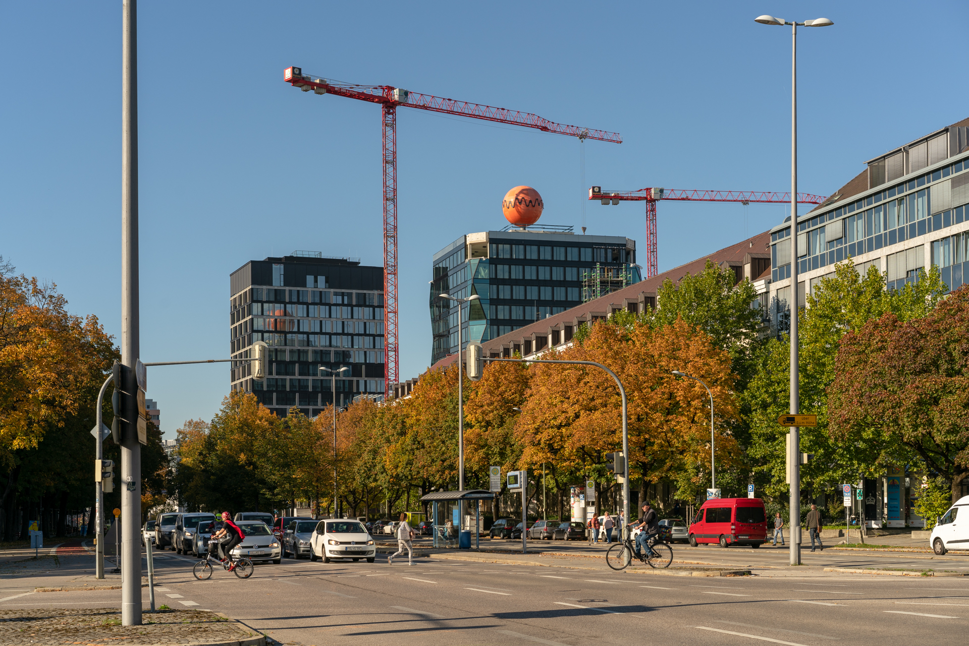 11.10.2018 - Das ATLAS Bürogebäude und das neue WERKSVIERTEL