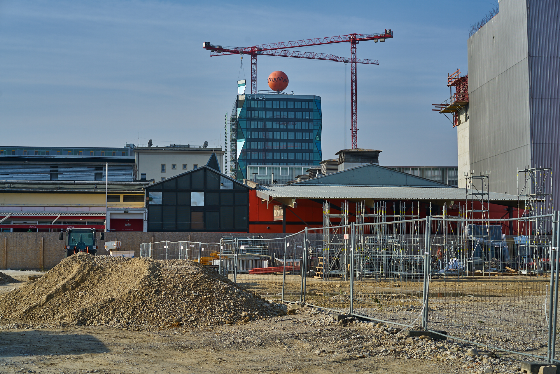 18.10.2018 - Im neuen WERSVIERTEL MITTE wird gebaut.