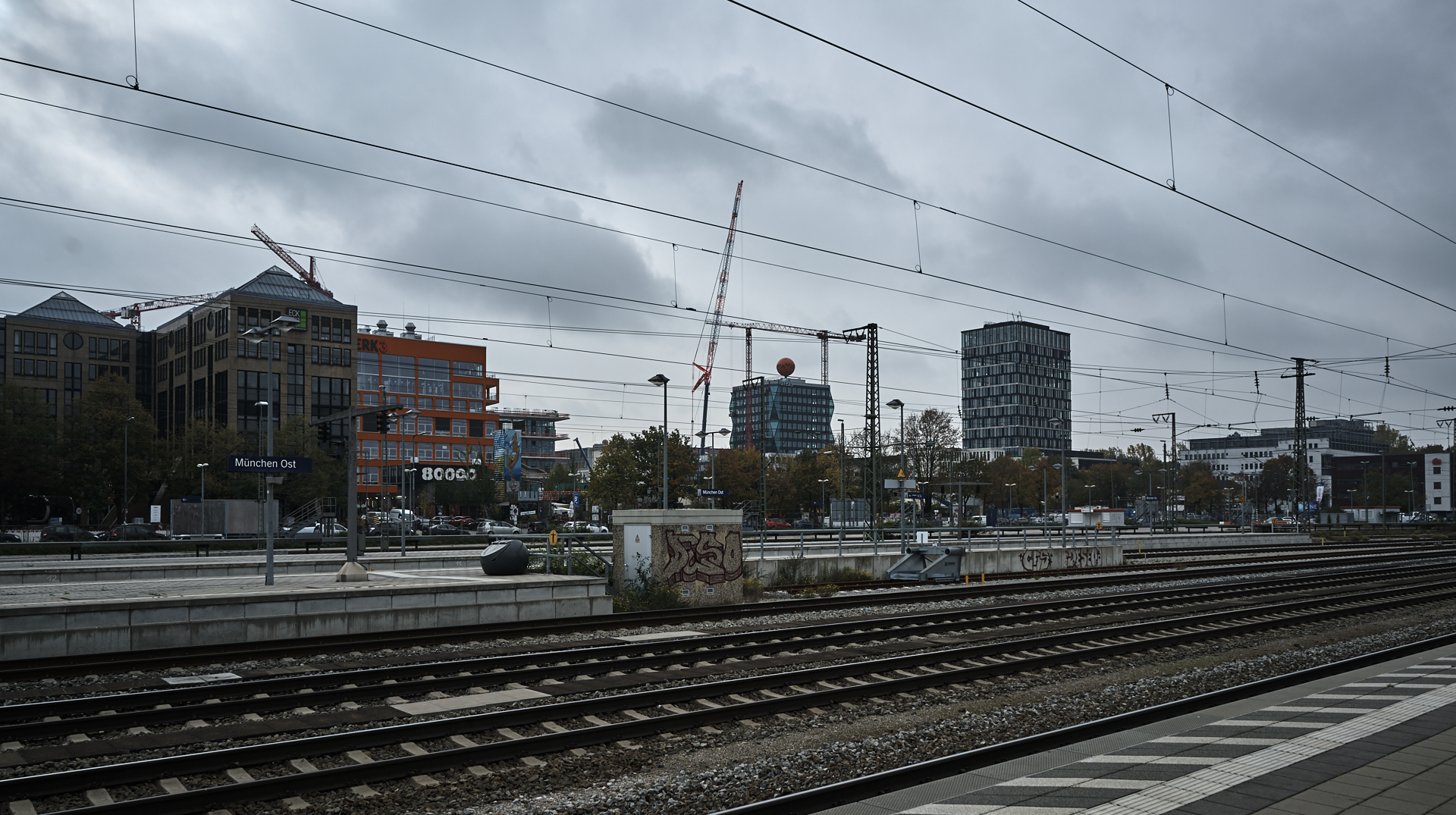 #Kunspark Ost, #ATLAS, #Kranabbau, #Baustelle, #Atlas Bürokomplex, #Allianz,
