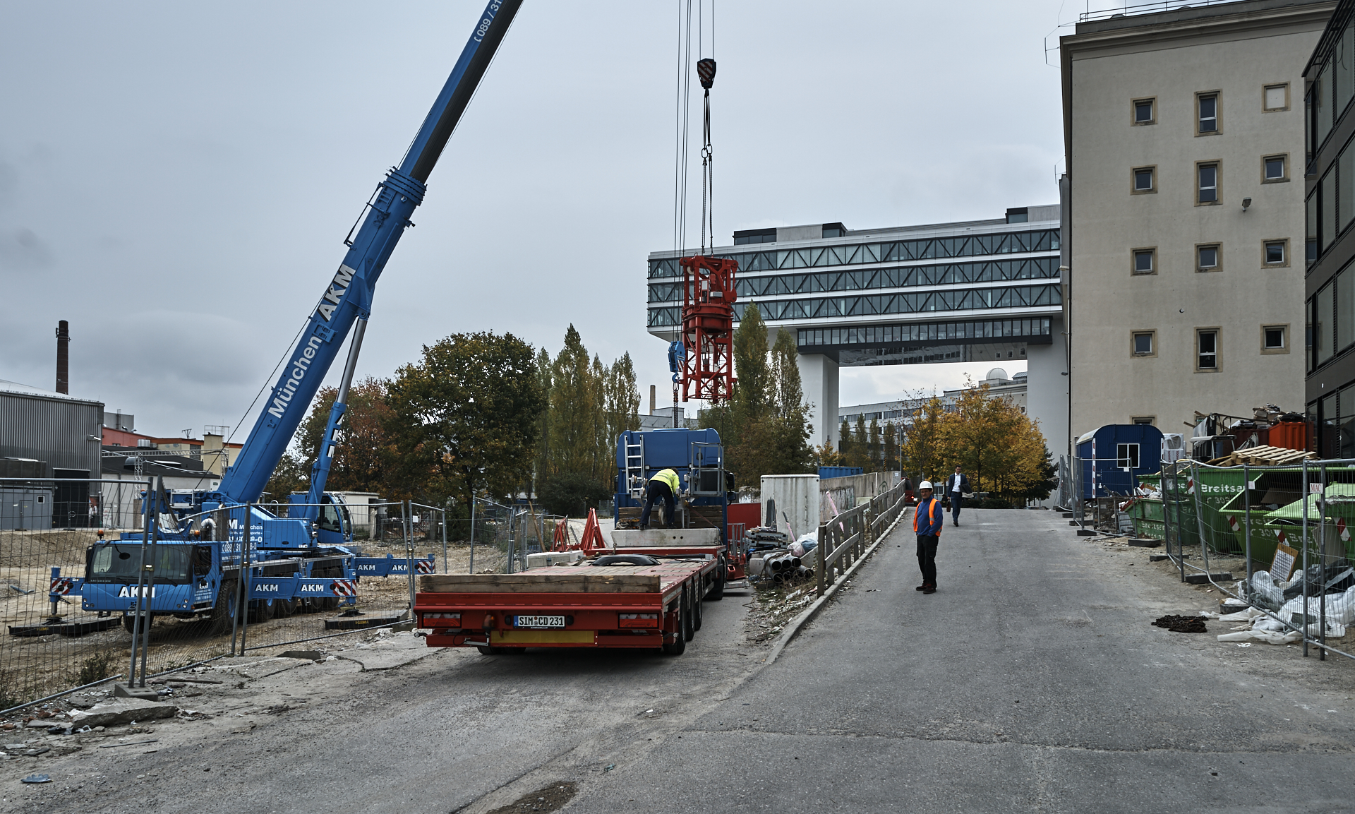 #Kunspark Ost, #ATLAS, #Kranabbau, #Baustelle, #Atlas Bürokomplex, #Allianz,