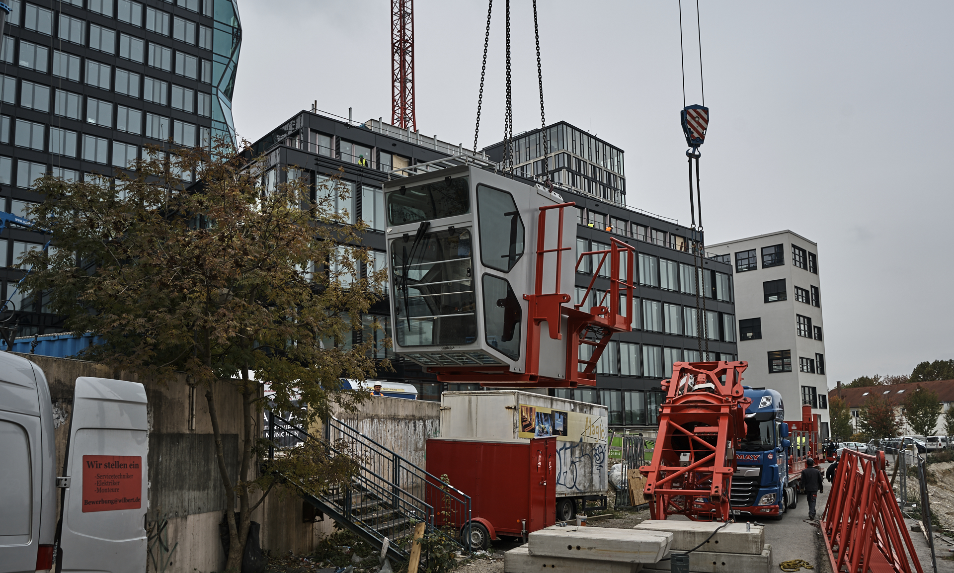 #Kunspark Ost, #ATLAS, #Kranabbau, #Baustelle, #Atlas Bürokomplex, #Allianz,