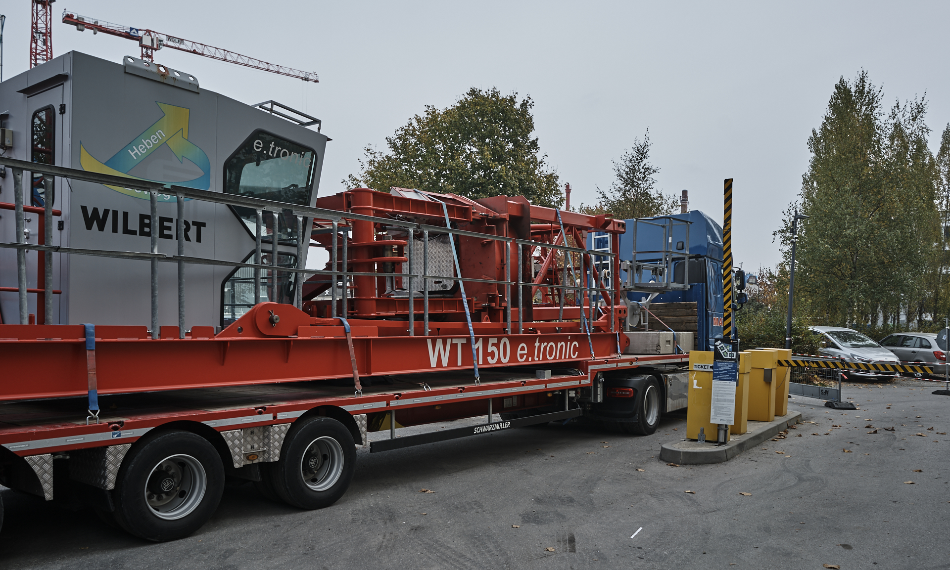 #Kunspark Ost, #ATLAS, #Kranabbau, #Baustelle, #Atlas Bürokomplex, #Allianz,