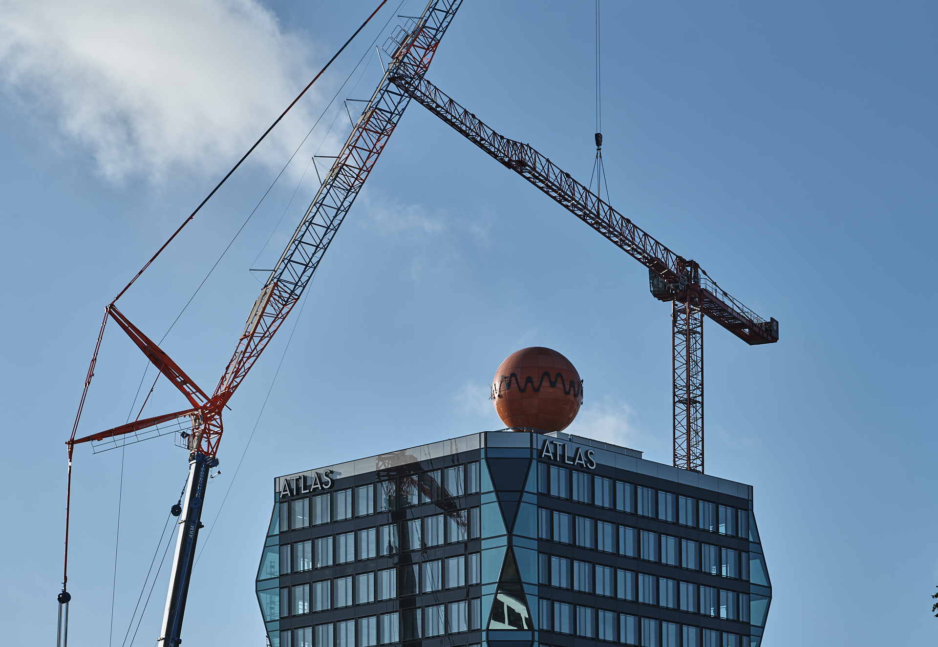 #Kunspark Ost, #ATLAS, #Kranabbau, #Baustelle, #Atlas Bürokomplex, #Allianz, 