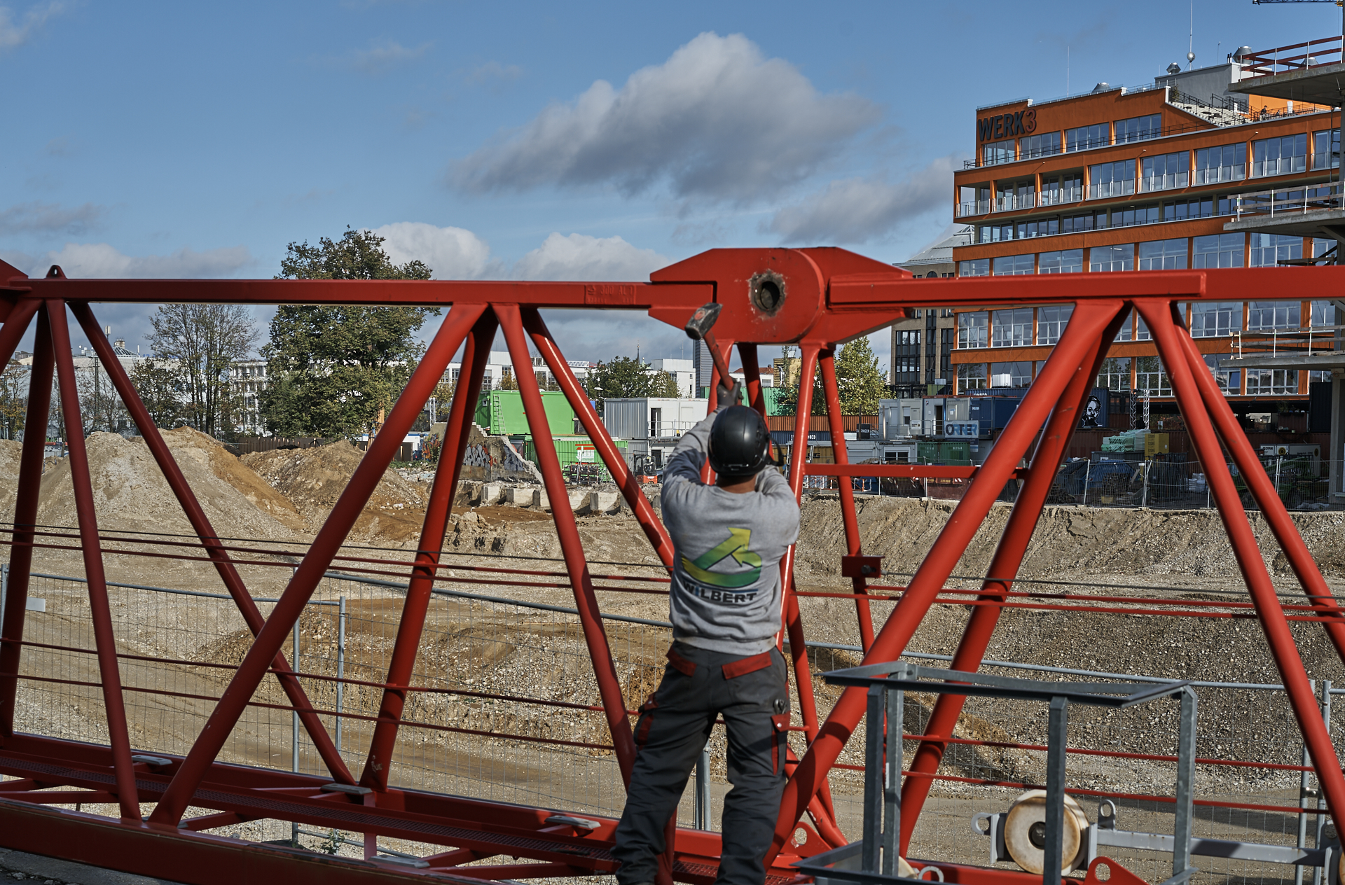 #Kunspark Ost, #ATLAS, #Kranabbau, #Baustelle, #Atlas Bürokomplex, #Allianz, 