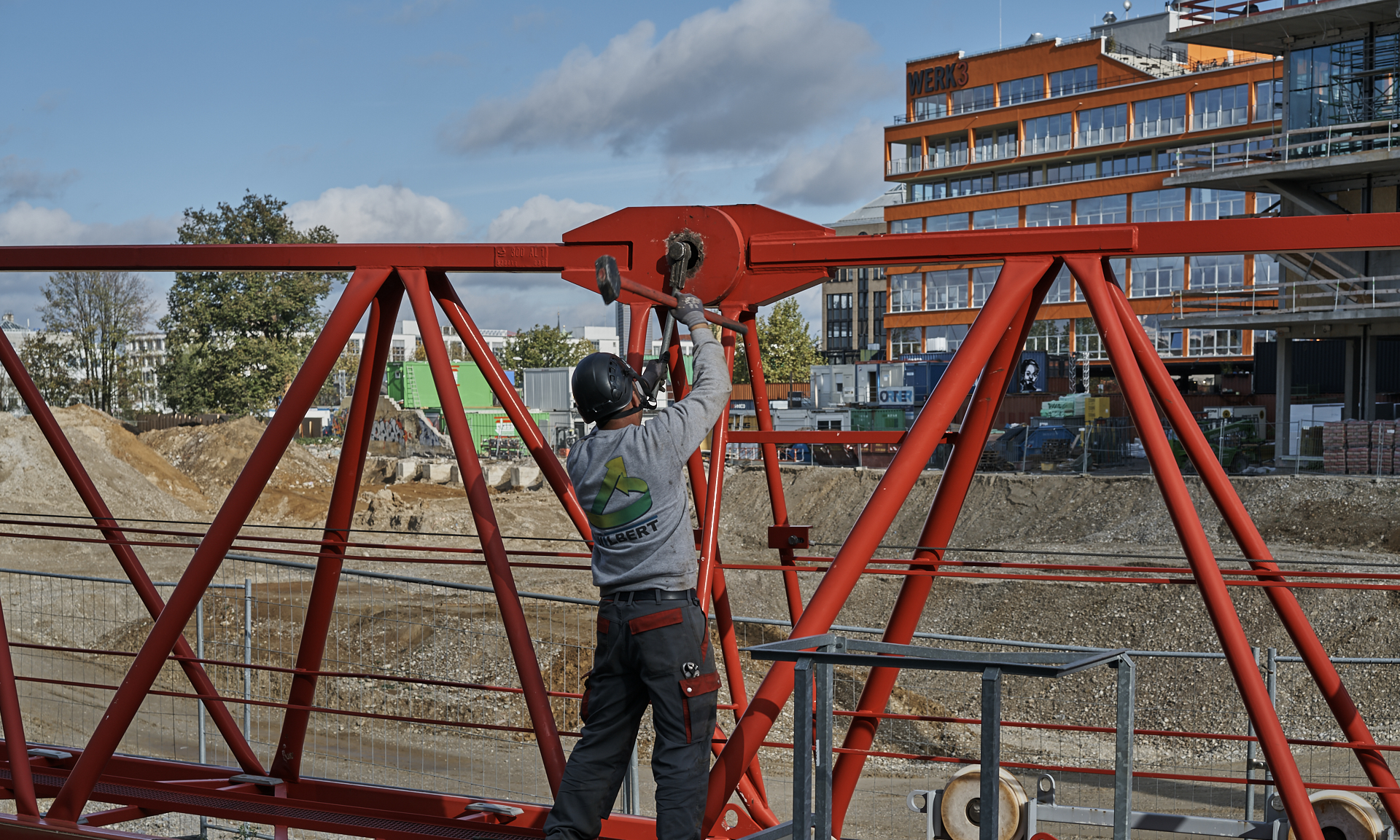 #Kunspark Ost, #ATLAS, #Kranabbau, #Baustelle, #Atlas Bürokomplex, #Allianz, 