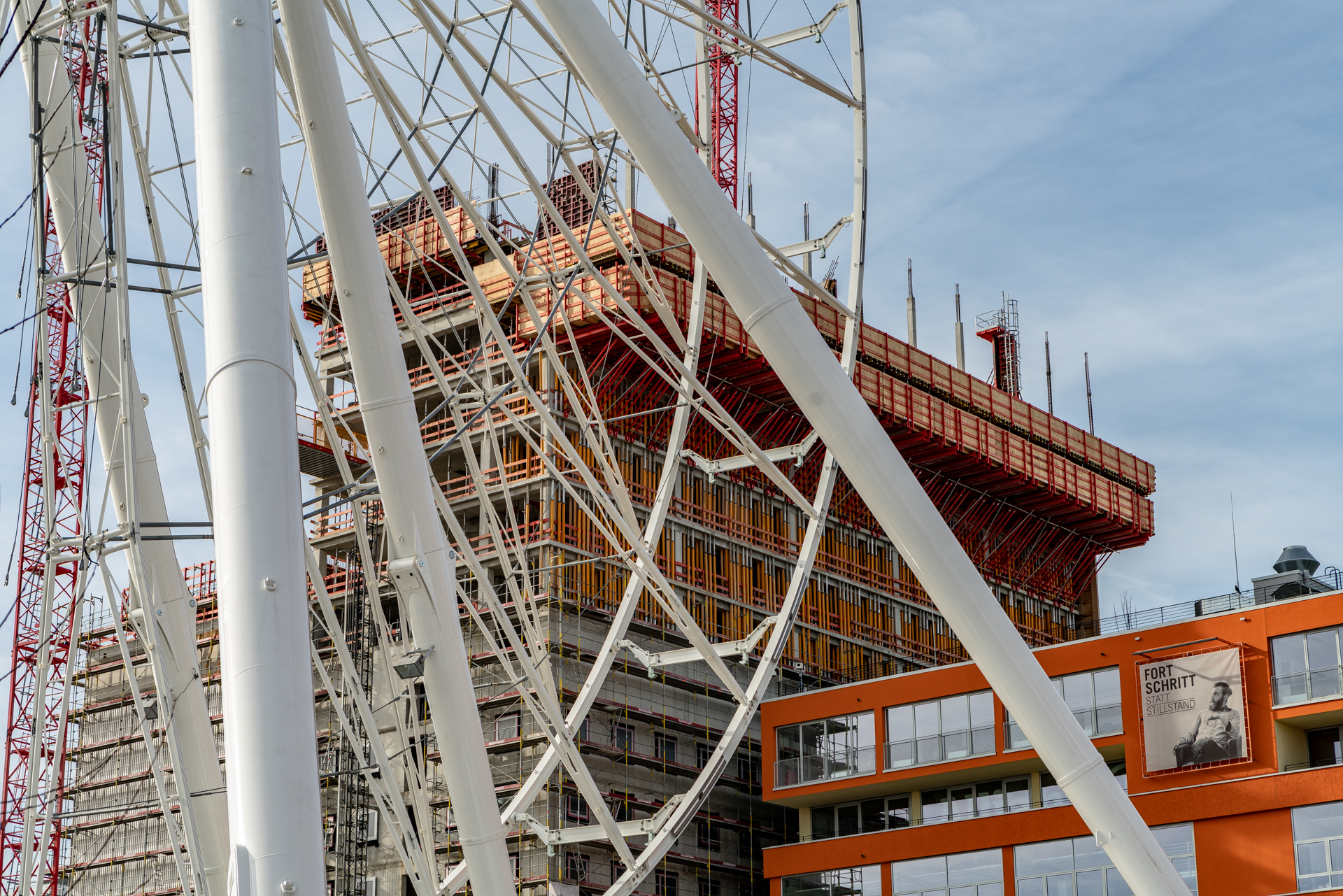 17.03.2019 - Rundgang um das Riesenrad im WERKVIERTEL MITTE