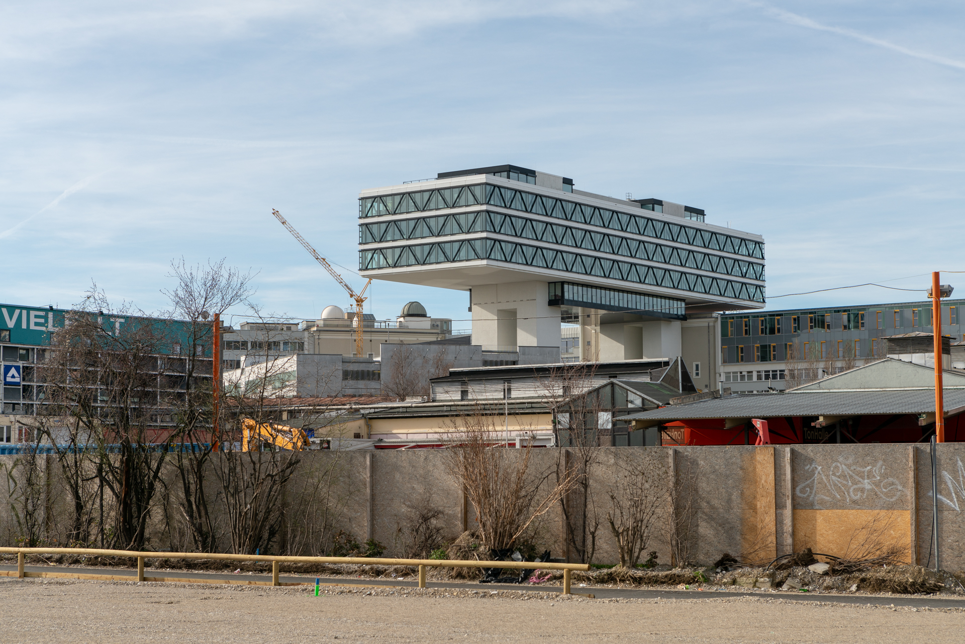 17.03.2019 - Rundgang um das Riesenrad im WERKVIERTEL MITTE