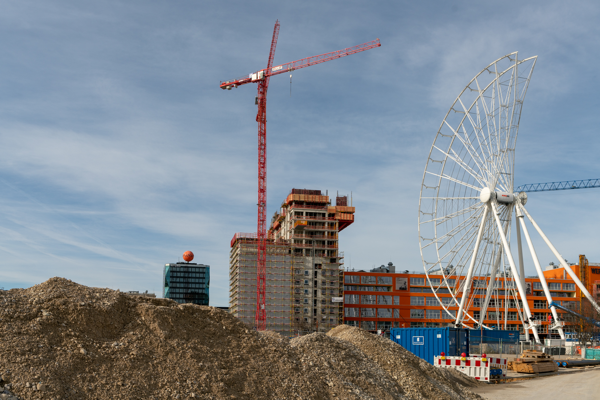 17.03.2019 - Rundgang um das Riesenrad im WERKVIERTEL MITTE
