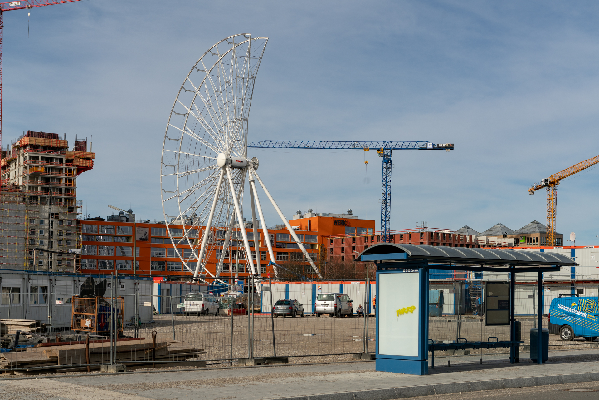 17.03.2019 - Rundgang um das Riesenrad im WERKVIERTEL MITTE