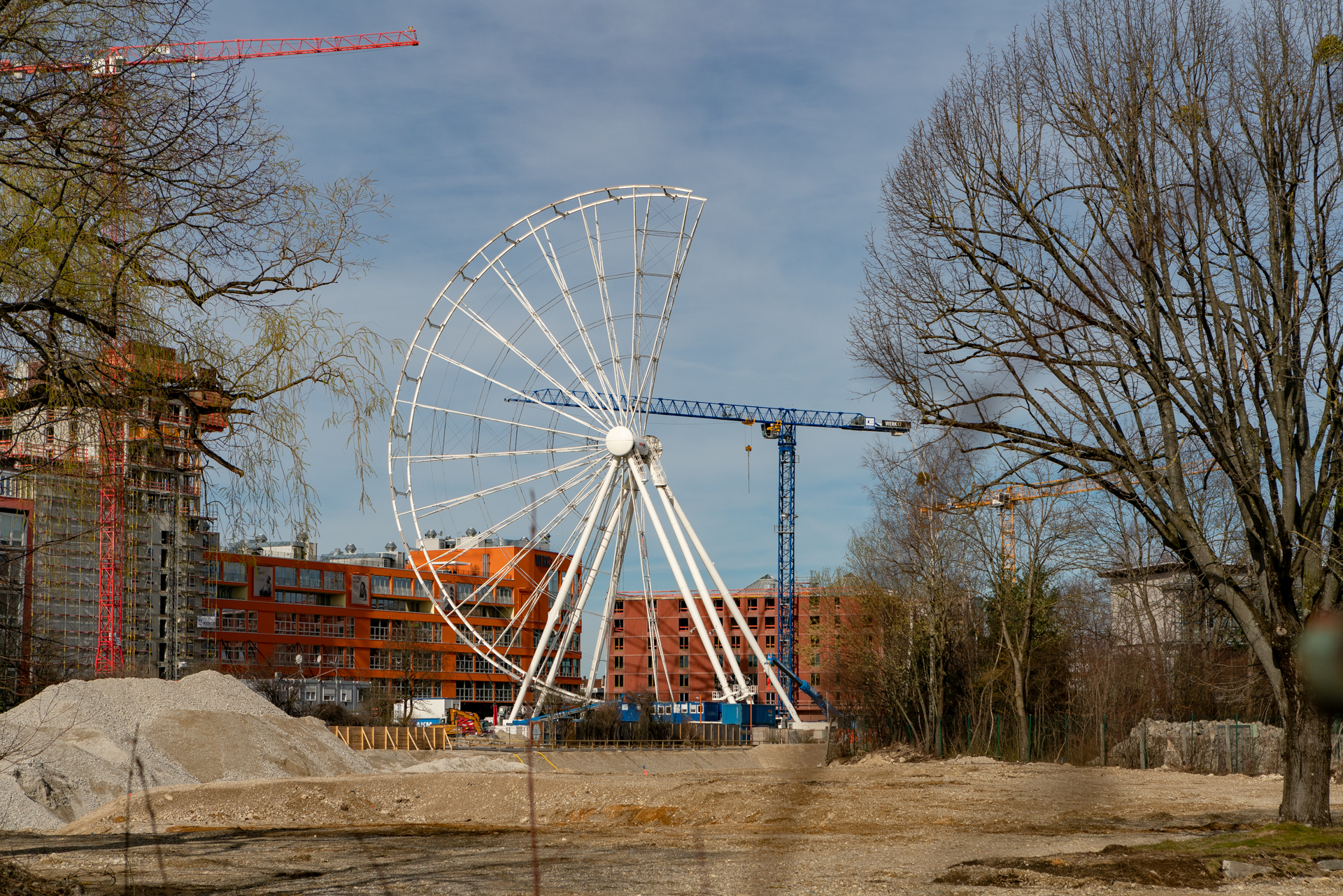 17.03.2019 - Rundgang um das Riesenrad im WERKVIERTEL MITTE