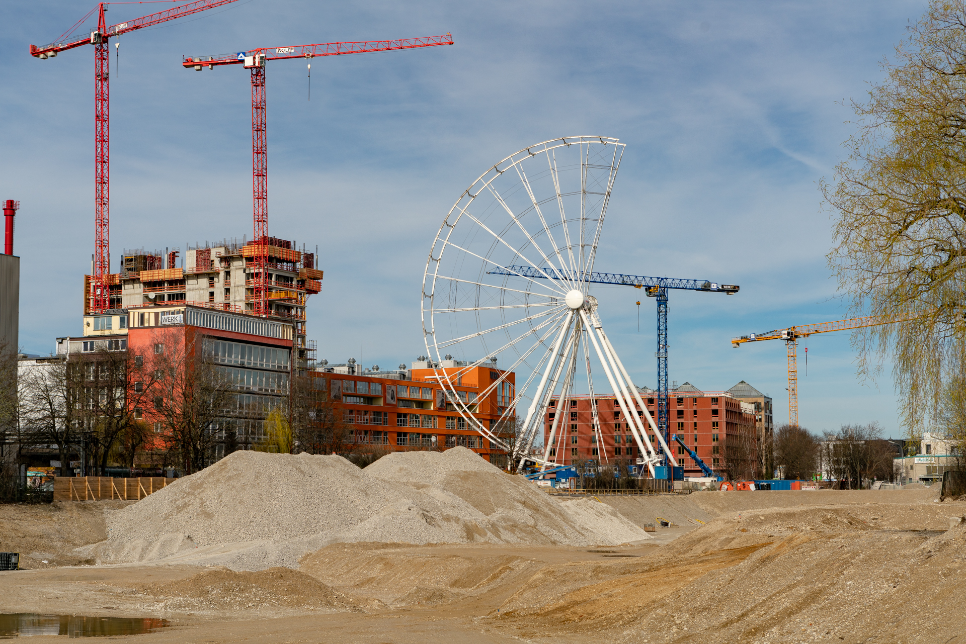17.03.2019 - Rundgang um das Riesenrad im WERKVIERTEL MITTE