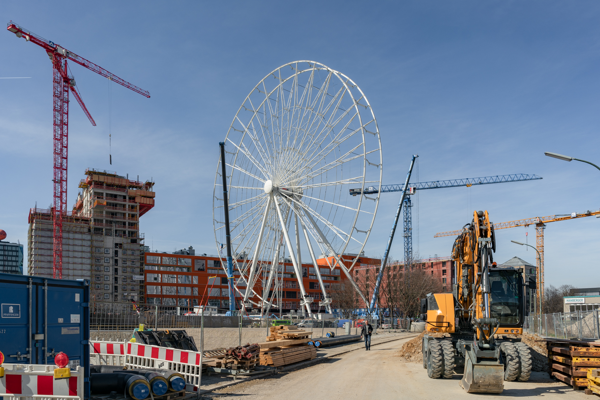 Der Kreis am Riesenrad im Werksviertel wird enger und schmaler