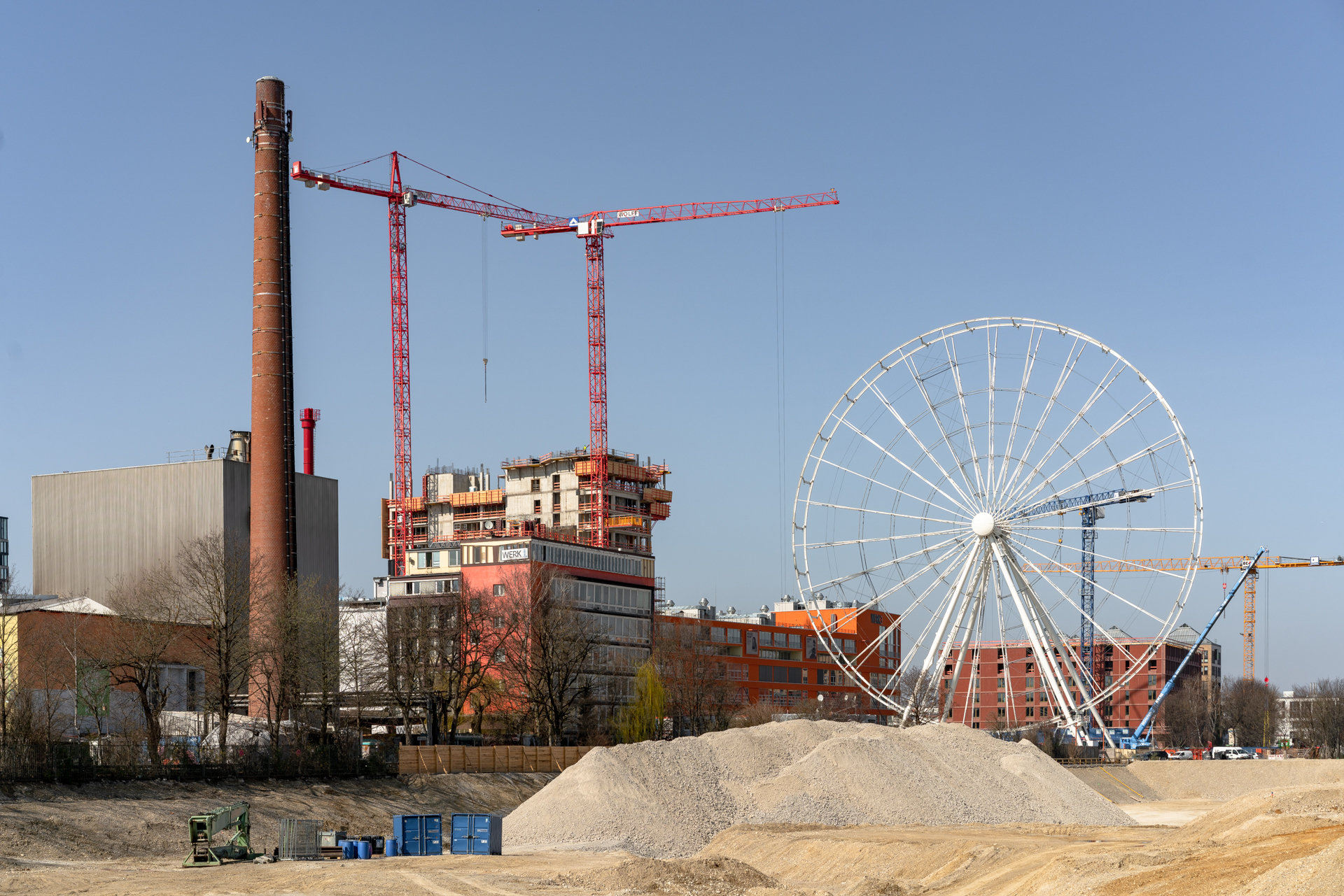 23.03.2019 - Der Kreis des Riesenrades im Werksviertel ist geschlossen
