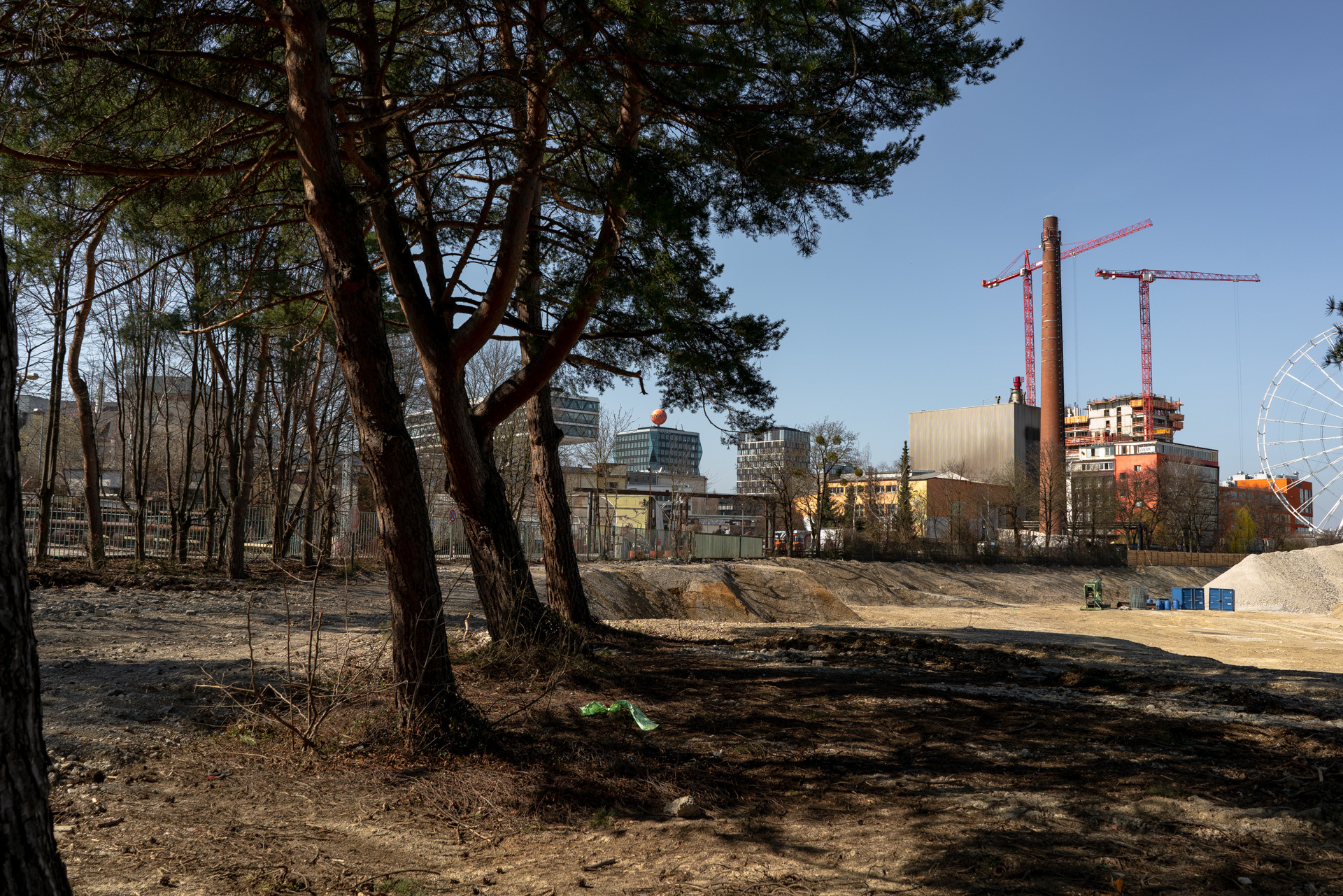 23.03.2019 - Der Kreis des Riesenrades im Werksviertel ist geschlossen