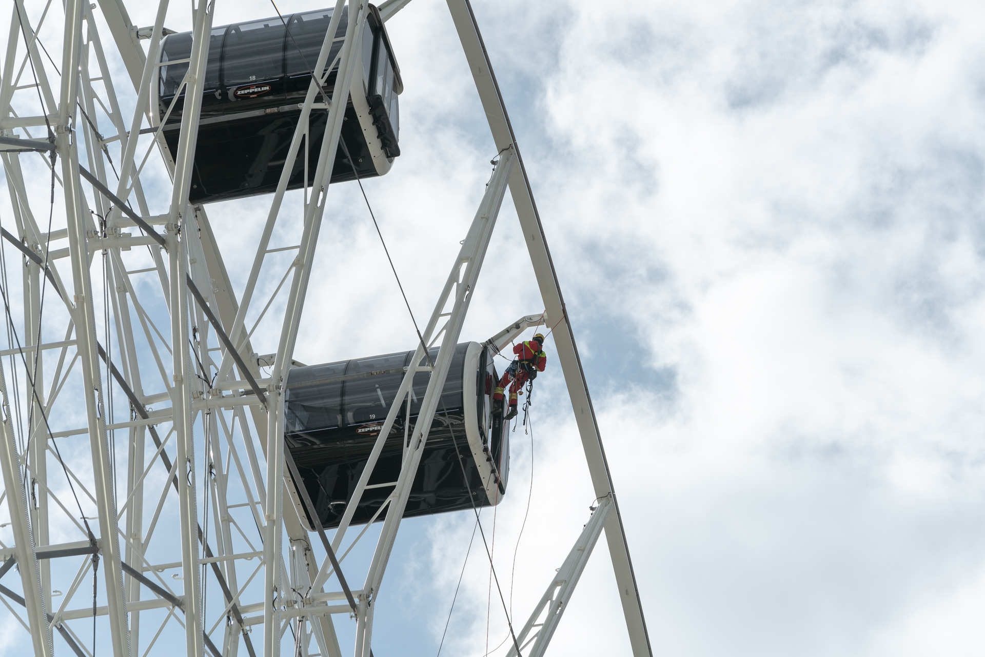 26.03.2019 - Feuerwerübung am Riesenrad un dan den Gondeln