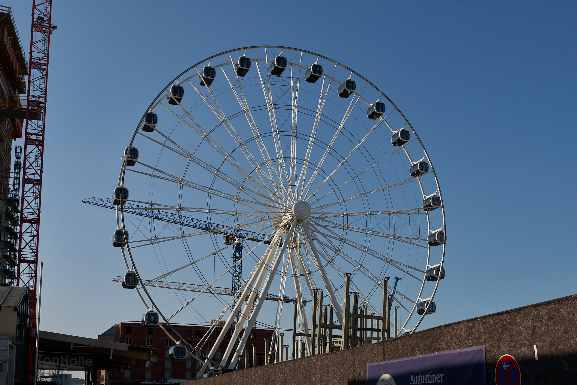 01.04.2019 - Arbeiten am Riesenrad im Wersviertel Mitte 