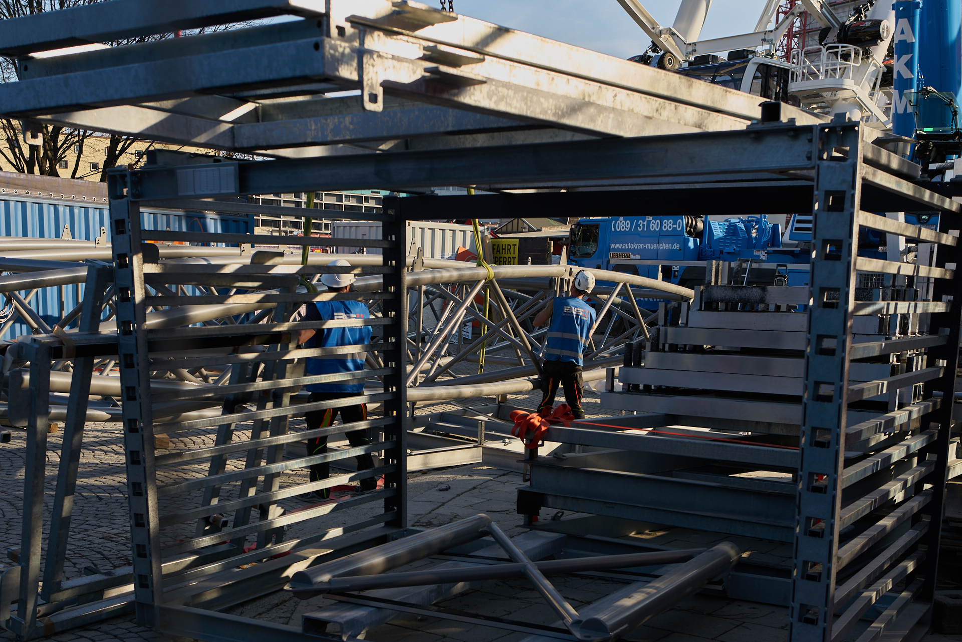 01.04.2019 - Arbeiten am Riesenrad im Wersviertel Mitte 