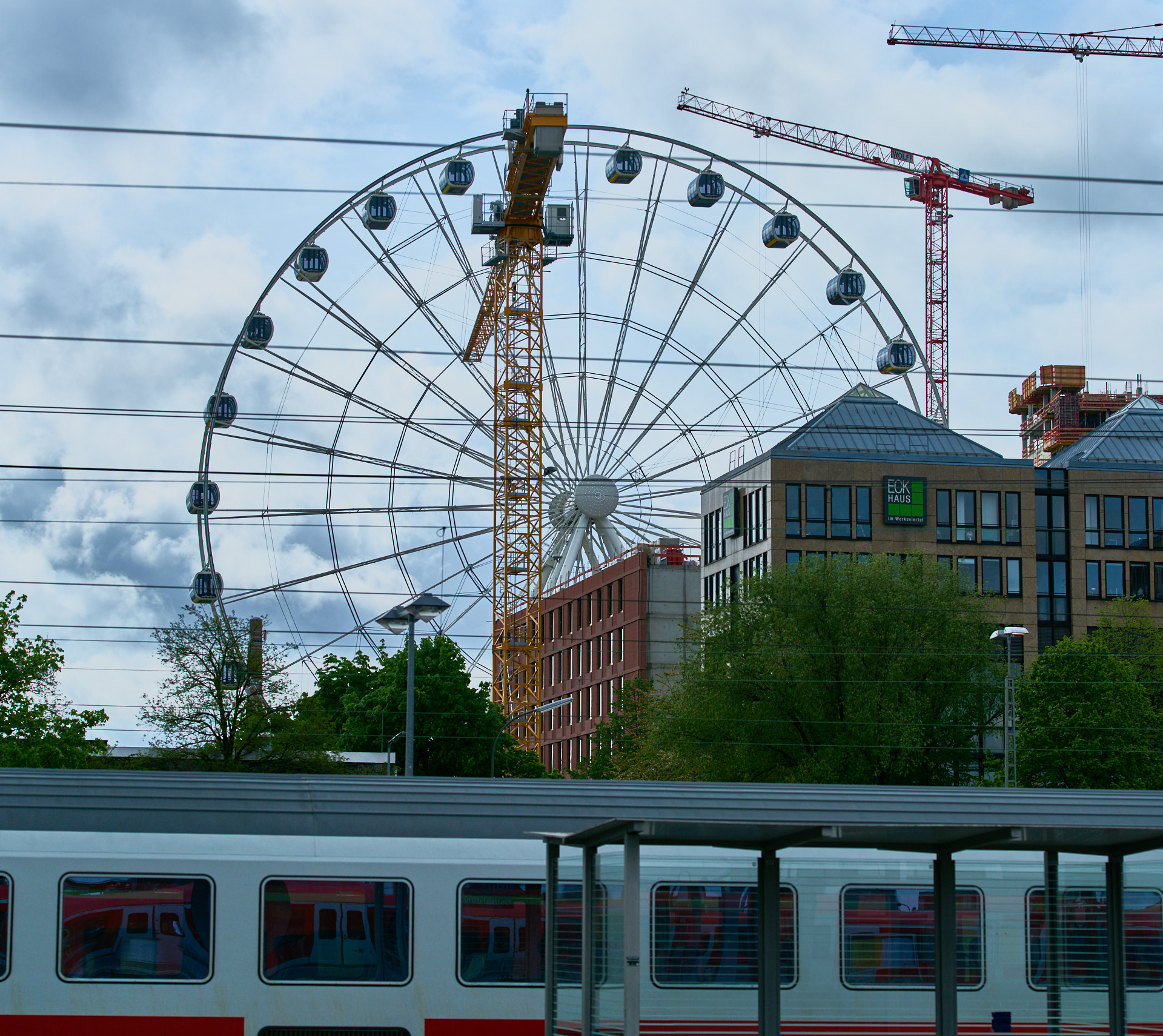 02.05.2019 - Rundgang um das Werksviertel-Mitte mit dem Riesenrad
