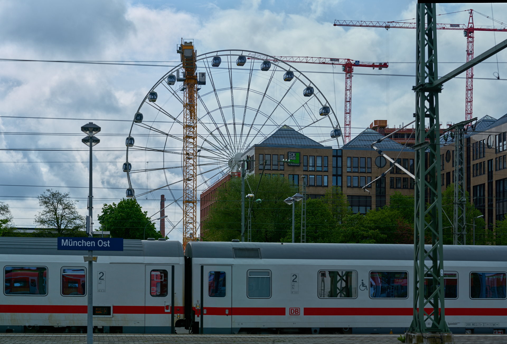 02.05.2019 - Rundgang um das Werksviertel-Mitte mit dem Riesenrad