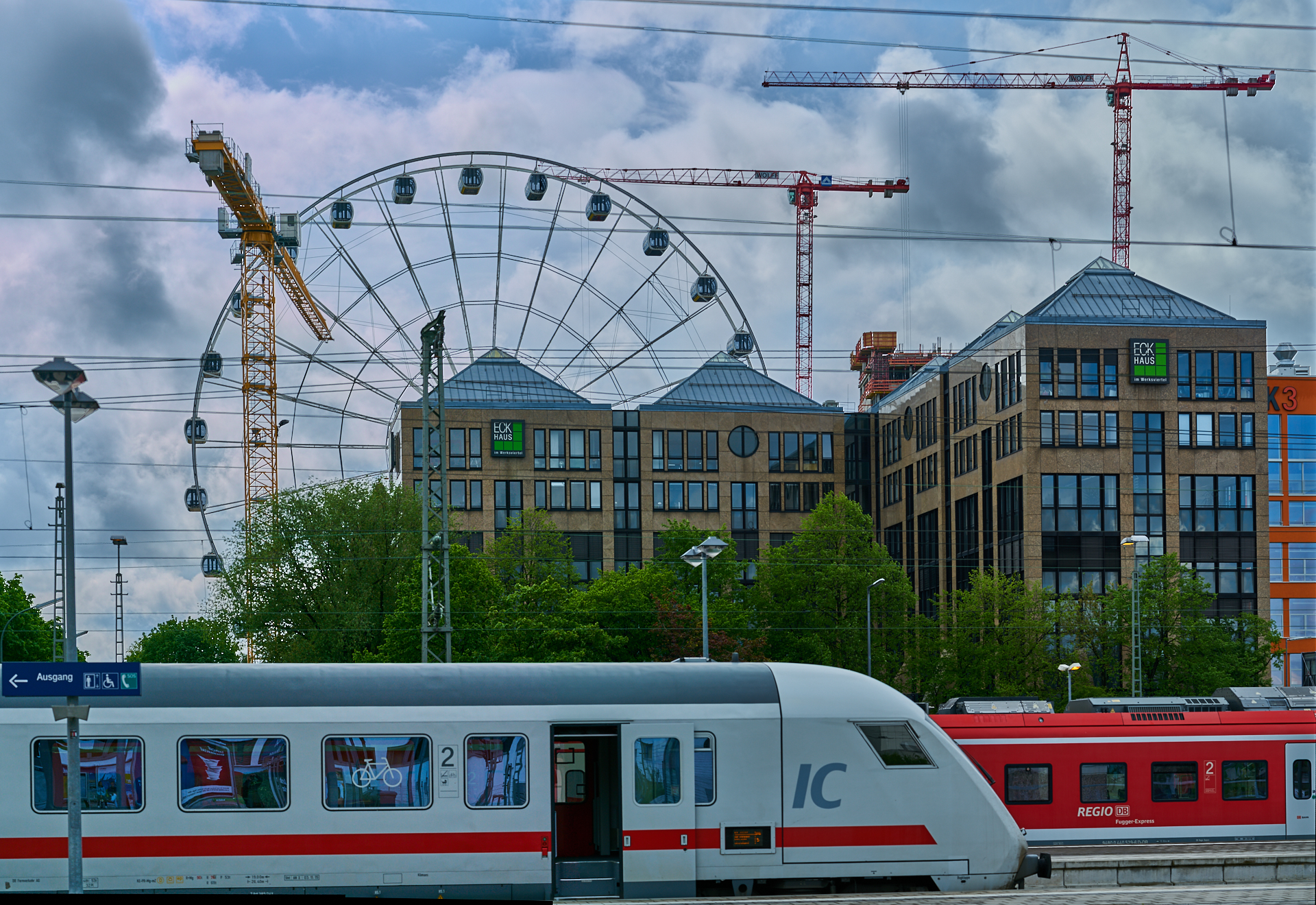 02.05.2019 - Rundgang um das Werksviertel-Mitte mit dem Riesenrad