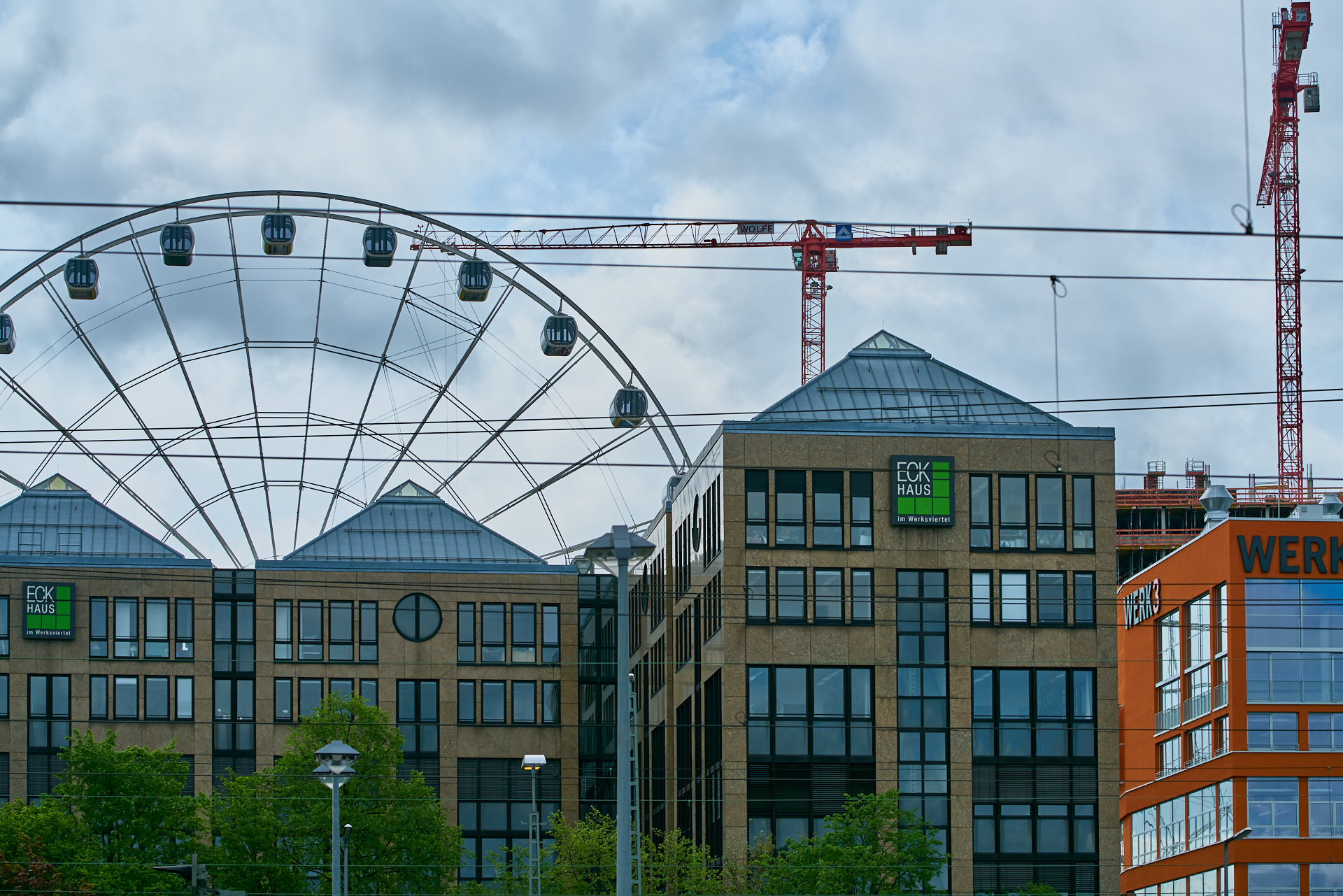 02.05.2019 - Rundgang um das Werksviertel-Mitte mit dem Riesenrad