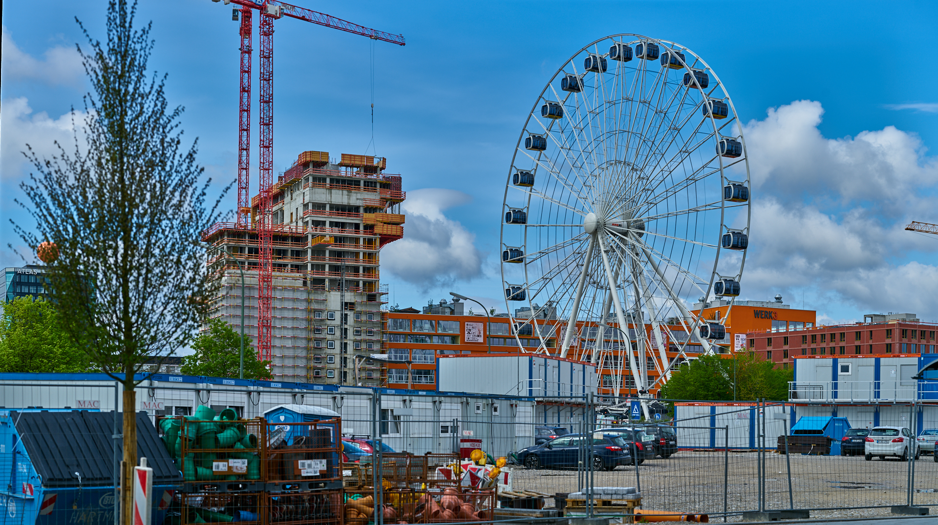 02.05.2019 - Rundgang um das Werksviertel-Mitte mit dem Riesenrad