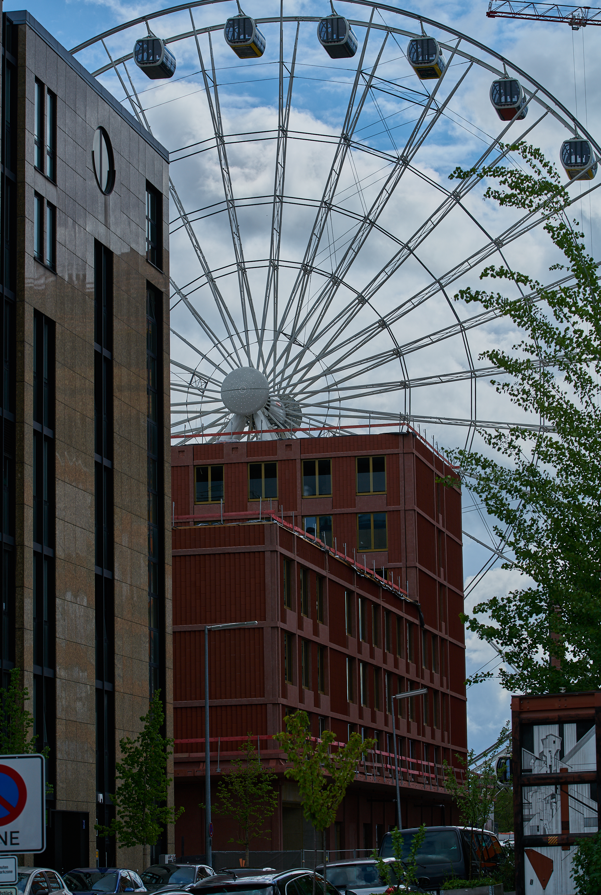 02.05.2019 - Rundgang um das Werksviertel-Mitte mit dem Riesenrad